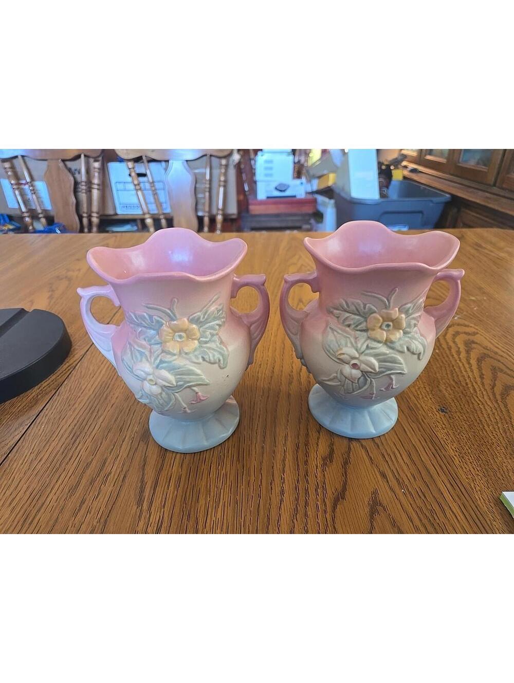 Hull Art Pottery Trillium Wildflower Vase Double Handle W-4 6 1/2” Set Of 2